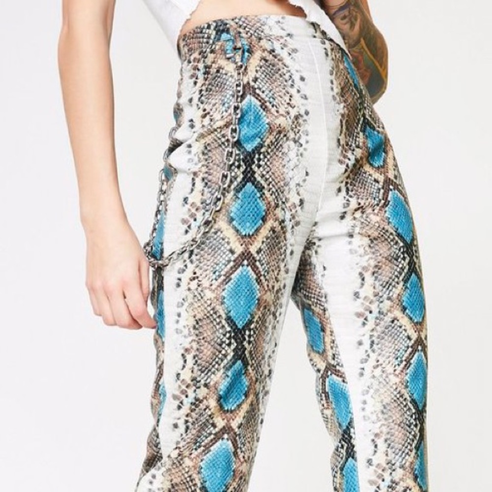 I AM GIA PYTHON PANTS